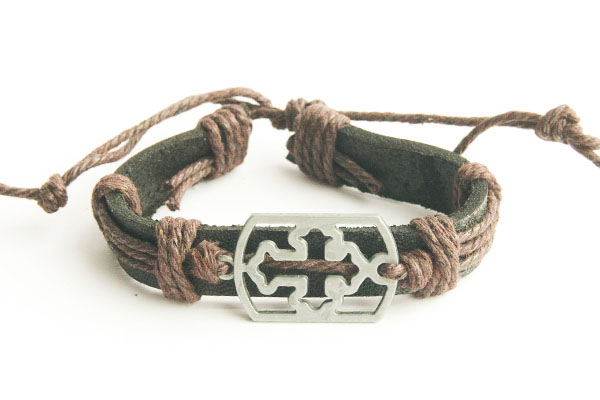 Крест (греческий полый) - кожаный браслет (темно-коричневый шнур)