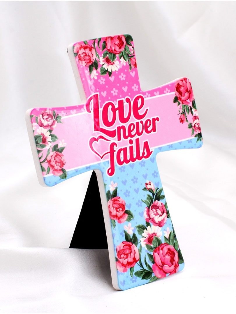 Крест керамический - Love never fails