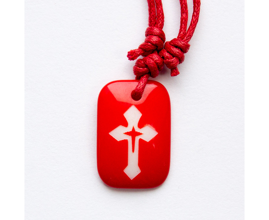 Кулон пластиковый на шнурке - Крест красный