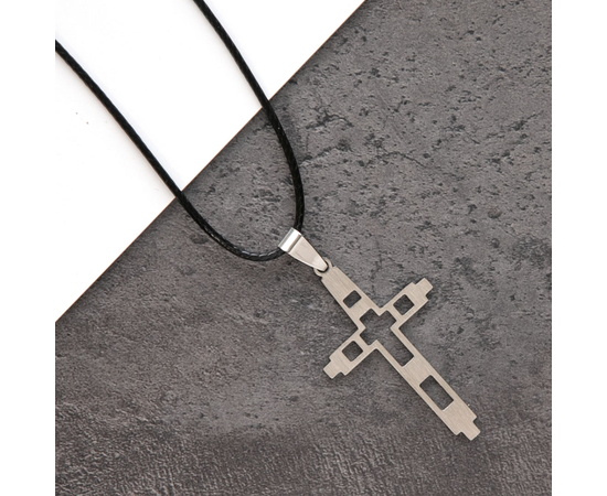 Кулон на шнурке - Крест (вырубка, крестиком)